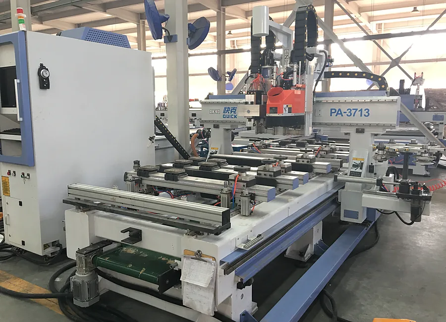PA-3713 CNC machining center in the Quick CNC workshop