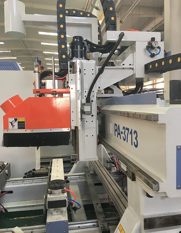 PA-3713 gantry and machining-head structure