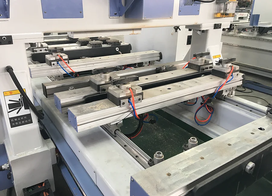 PA-3713 PTP pod-and-rail workholding table